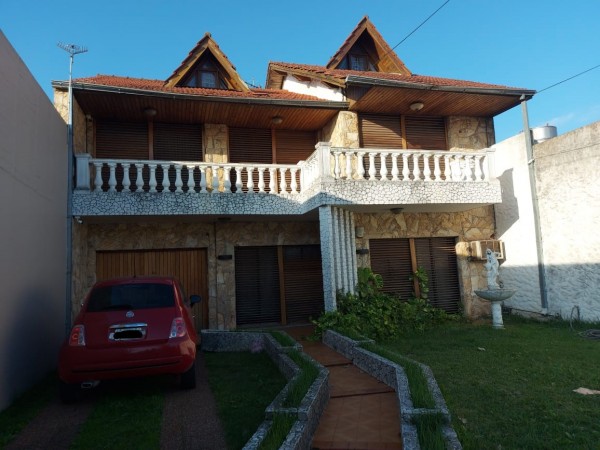 VENTA HERMOSO CHALET 3 DORMITORIOS, CARHUE 700 -TEMPERLEY-  SE ACEPTA VEHICULO O PH O DPTO MENOR VALOR A CUENTA
