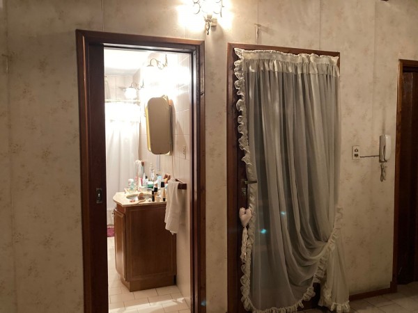 VENTA HERMOSO CHALET 3 DORMITORIOS, CARHUE 700 -TEMPERLEY-  SE ACEPTA VEHICULO O PH O DPTO MENOR VALOR A CUENTA