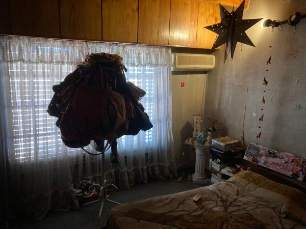 VENTA HERMOSO CHALET 3 DORMITORIOS, CARHUE 700 -TEMPERLEY-  SE ACEPTA VEHICULO O PH O DPTO MENOR VALOR A CUENTA