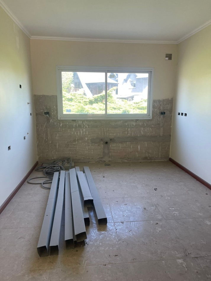 ALQUILER HERMOSA CASA MODERNA A TERMINAR CON 3 DORMITORIOS, BARRIO EL RODAL LOTE 122 -ESTEBAN ECHEVERRIA-