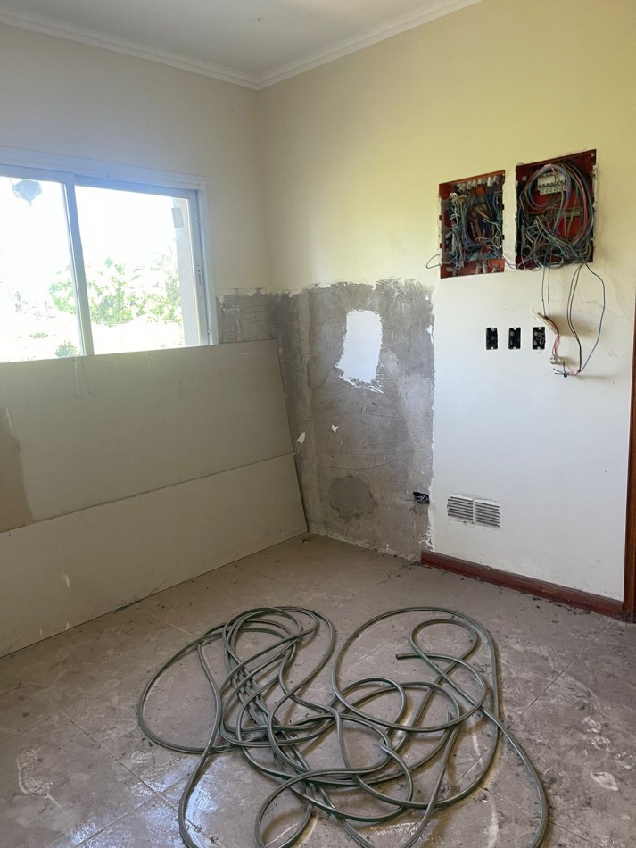ALQUILER HERMOSA CASA MODERNA A TERMINAR CON 3 DORMITORIOS, BARRIO EL RODAL LOTE 122 -ESTEBAN ECHEVERRIA-