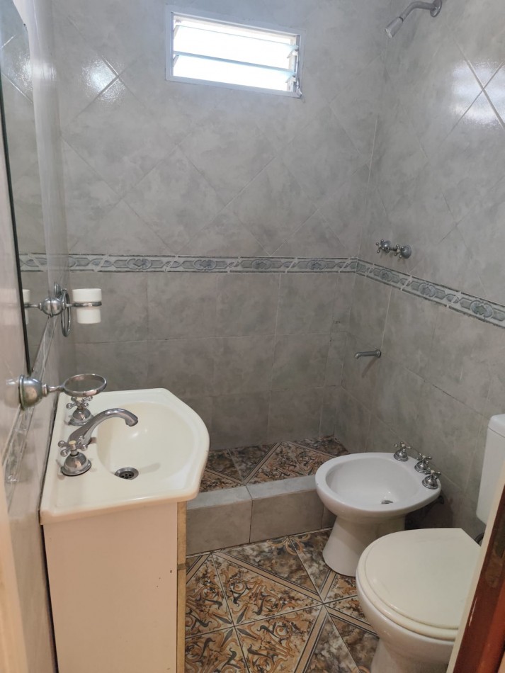 ALQUILER DEPARTAMENTO 1ER PISO SIN EXPENSAS DOS AMBIENTES -LITUANIA 424- TEMPERLEY