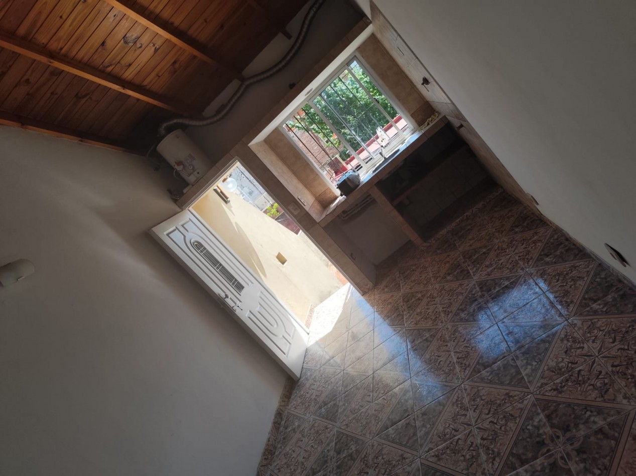 ALQUILER DEPARTAMENTO 1ER PISO SIN EXPENSAS DOS AMBIENTES -LITUANIA 424- TEMPERLEY