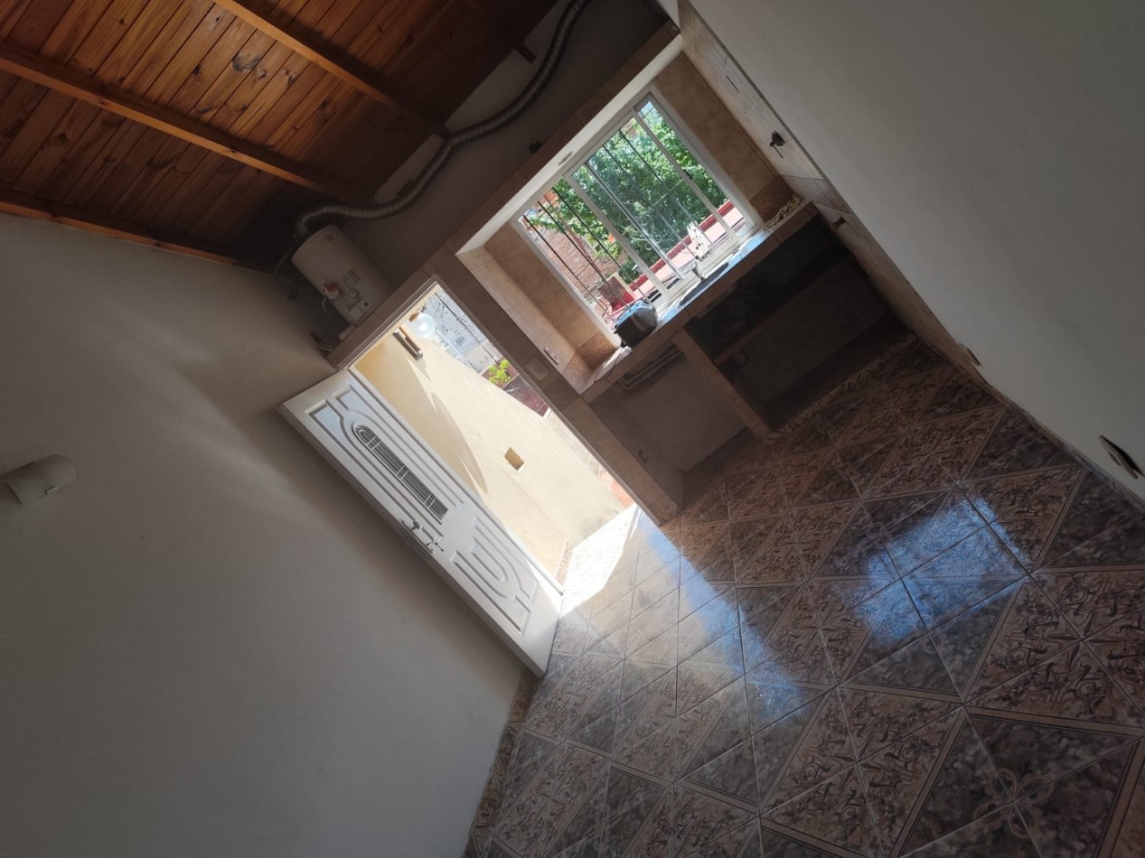ALQUILER DEPARTAMENTO 1ER PISO SIN EXPENSAS DOS AMBIENTES -LITUANIA 424- TEMPERLEY