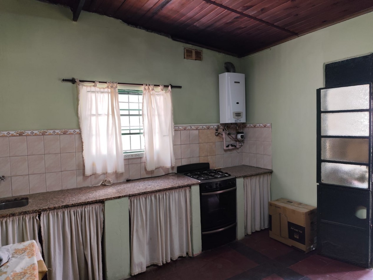 VENTA PH AL FRENTE 3 AMBIENTES CON PATIO Y GARAJE SEMICUBIERTO -ARIAS 1161 JOSE MARMOL-