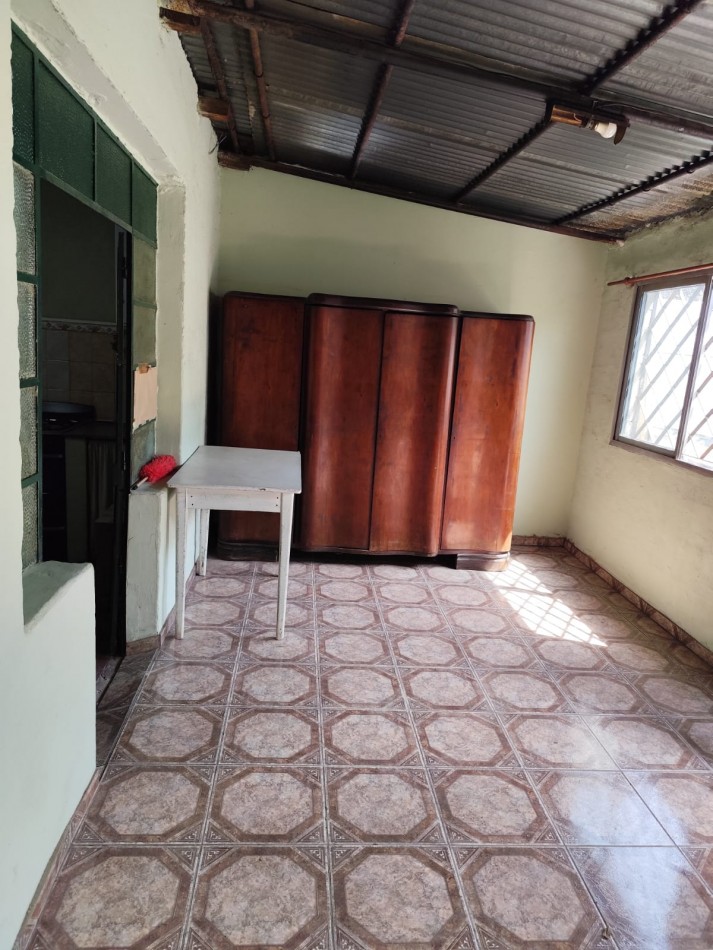 VENTA PH AL FRENTE 3 AMBIENTES CON PATIO Y GARAJE SEMICUBIERTO -ARIAS 1161 JOSE MARMOL-