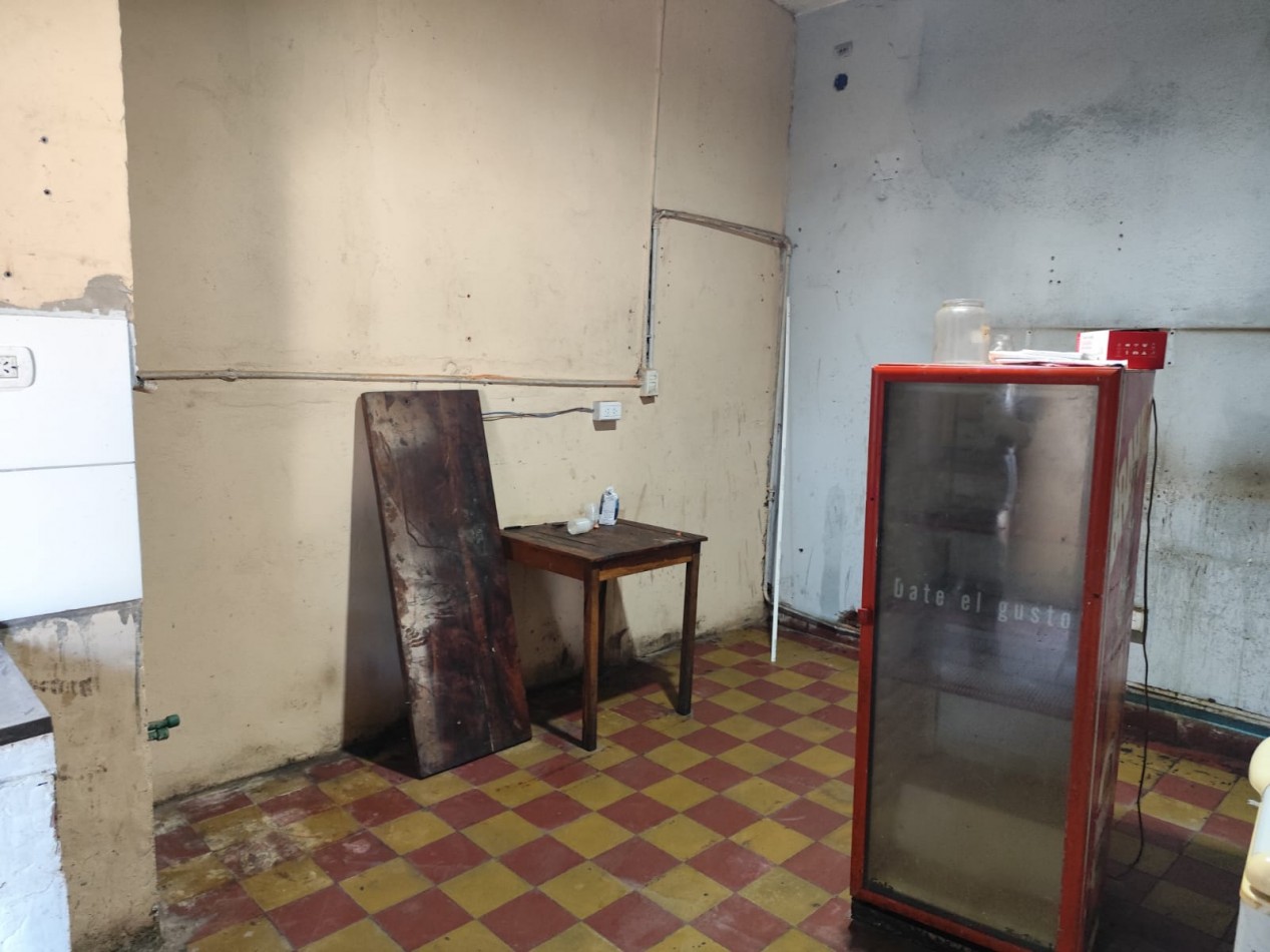 ALQUILER LOCAL EN ESQUINA 25 MT2, RIVADAVIA 1601 ESQ BOMBERO ARIÑO -TEMPERLEY-