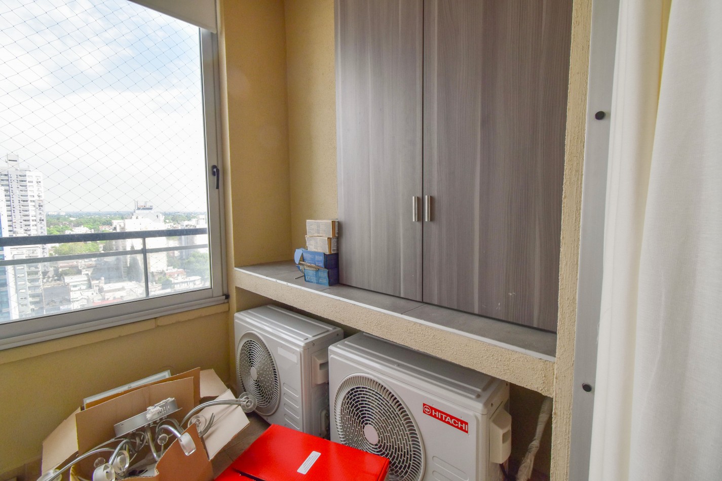 VENTA IMPRESIONANTE SEMIPISO AL FRENTE CON 3 DORMITORIOS, 2 COCHERAS Y AMENITIES, BELGRANO 1529 -BANFIELD-