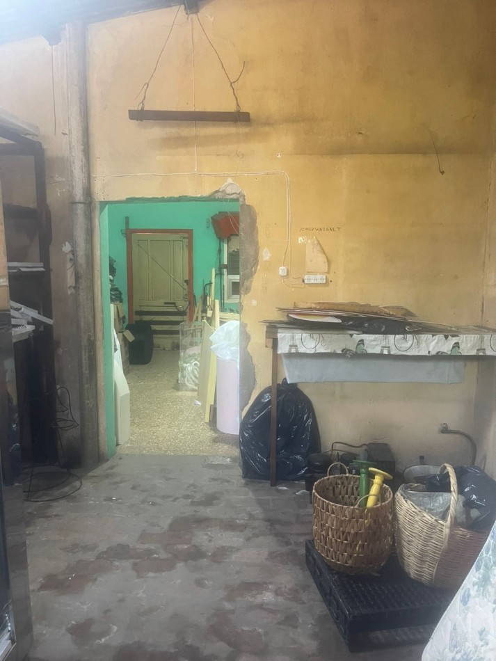 ALQUILER DEPOSITO, EXCELENTE UBICACION A MEDIA CUADRA DE AV SAN MARTIN, LUIS MARIA DESARRO 366 