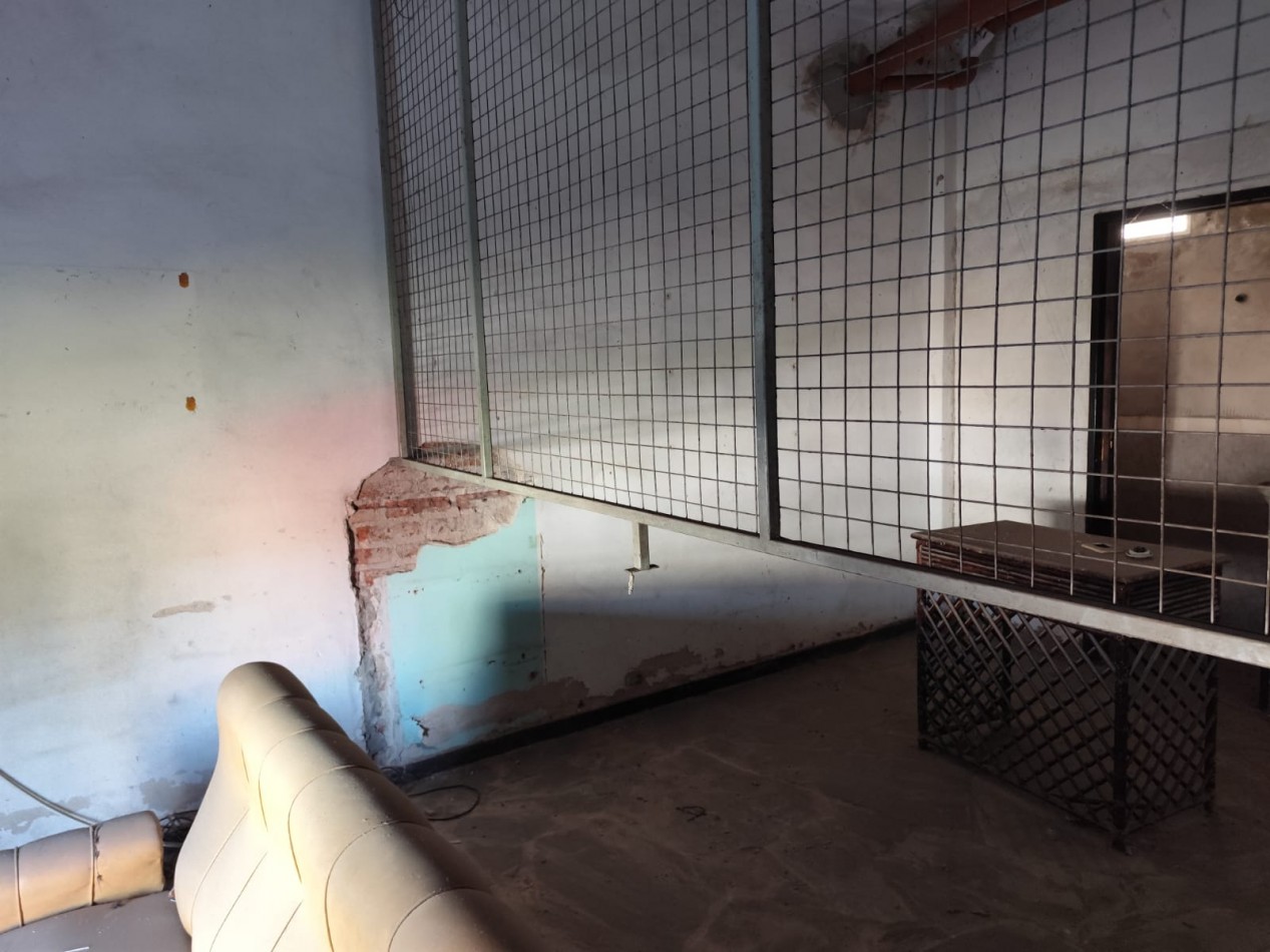 ALQUILER LOCAL COMERCIAL 20 MT2 A METROS DE AV EVA PERON AL 2000, SENILLOSA 24 -TEMPERLEY-