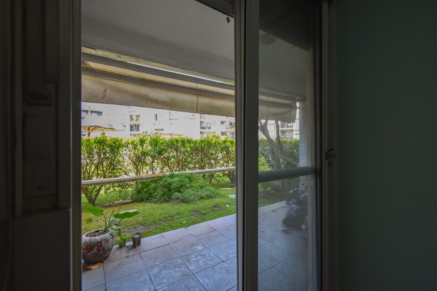 VENTA HERMOSO DEPARTAMENTO APTO CREDITO 3 AMBIENTES CON COCHERA COMPLEJO OLIDEN, OLIDEN 1180 -LOMAS DE ZAMORA-