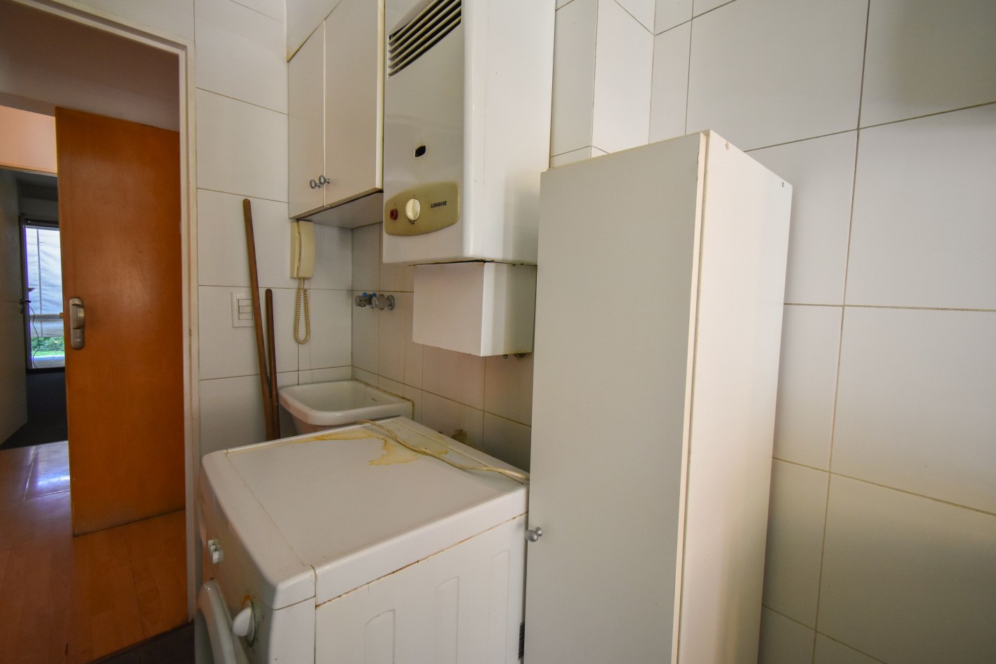 VENTA HERMOSO DEPARTAMENTO APTO CREDITO 3 AMBIENTES CON COCHERA COMPLEJO OLIDEN, OLIDEN 1180 -LOMAS DE ZAMORA-