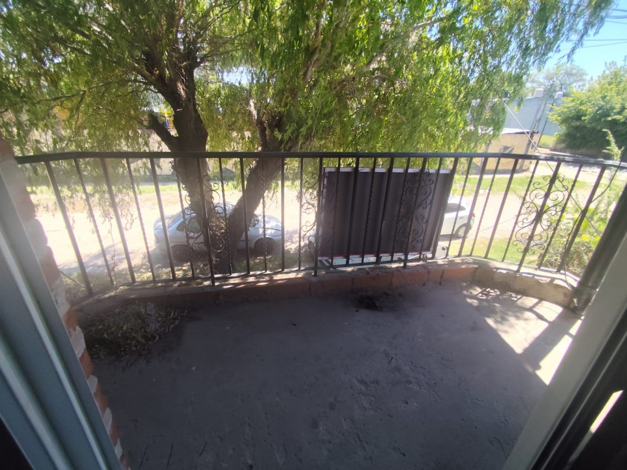 ALQUILER PH EN PLANTA ALTA, DOS DORMITORIOS, DORREGO 2828 -MONTE GRANDE-