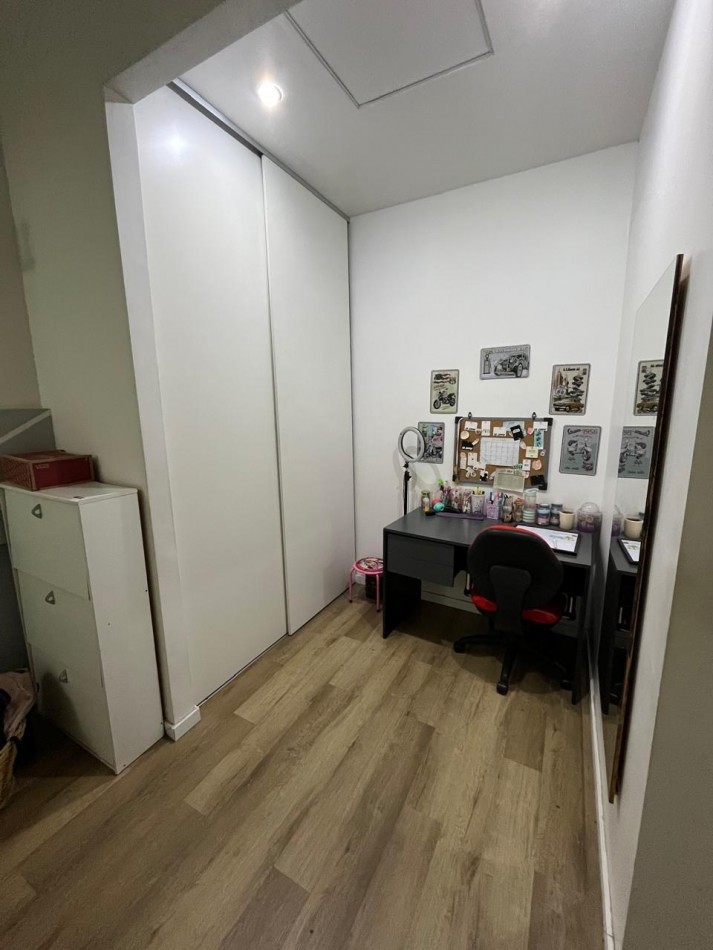 VENTA HERMOSA CASA DE 2 PLANTAS, 3 DORMITORIOS, JARDIN Y PILETA, AVELLANEDA 450 -MONTE GRANDE-
