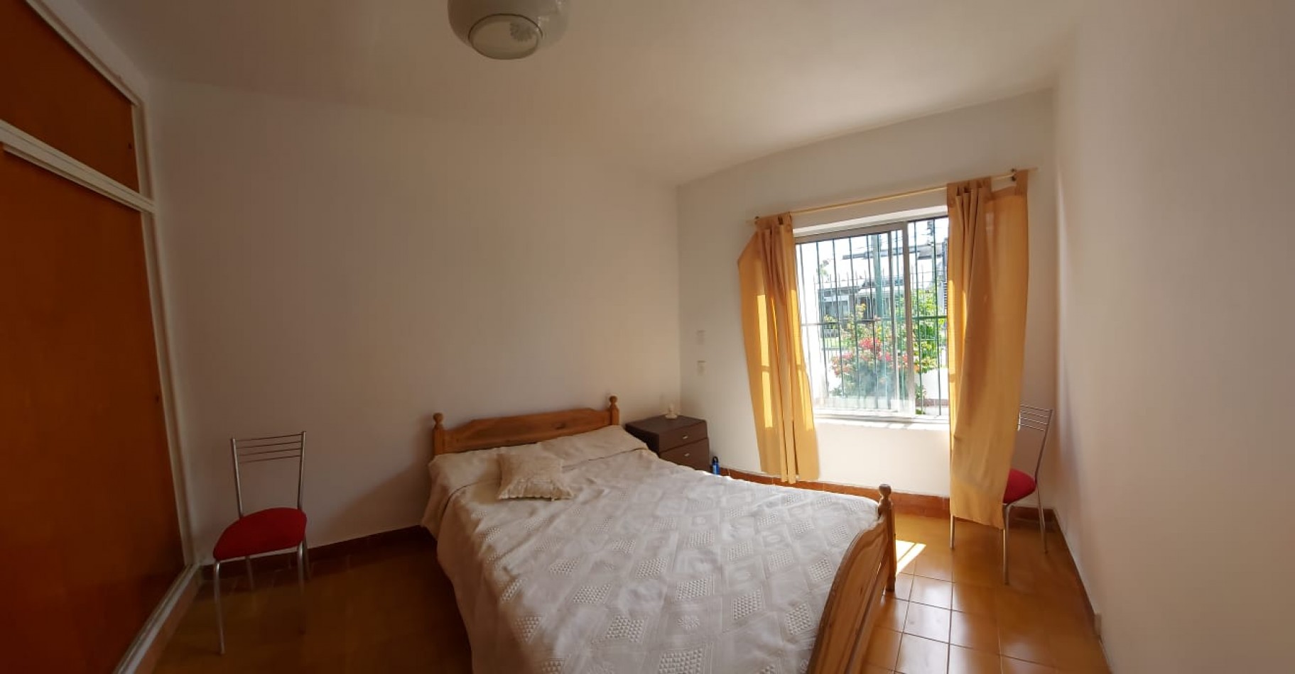ALQUILER CASA 2 DORMITORIOS, A UNA CUADRA DE AV EVA PERON AL 1200, RIVADAVIA 1200 -TEMPERLEY-
