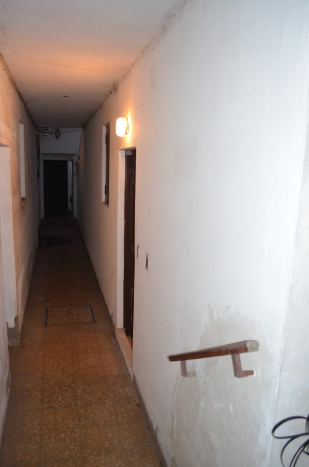 VENTA DEPARTAMENTO 2 AMBIENTES SIN EXPENSAS, APTO CREDITO, EXCELENTE UBICACION A MEDIA CUADRA DE LA ESTACION DE BANFIELD, FRENCH 115 -BANFIELD-