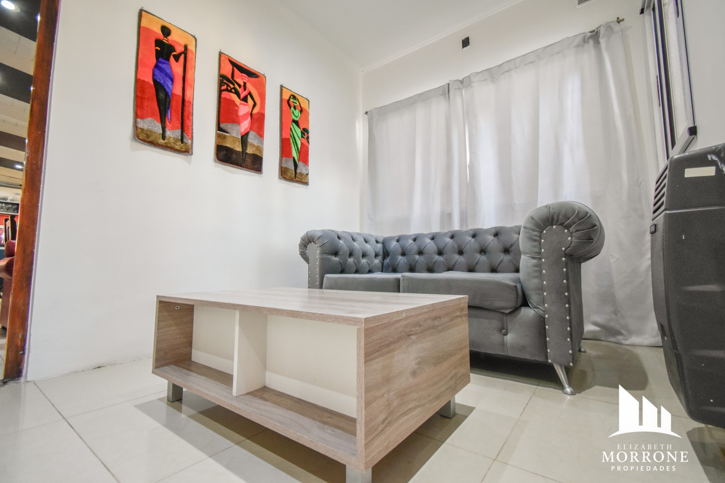 VENTA HERMOSA CASA, 3 DORMITORIOS, QUINCHO Y PILETA, ELIAS ALIPPI 340 -TEMPERLEY-
