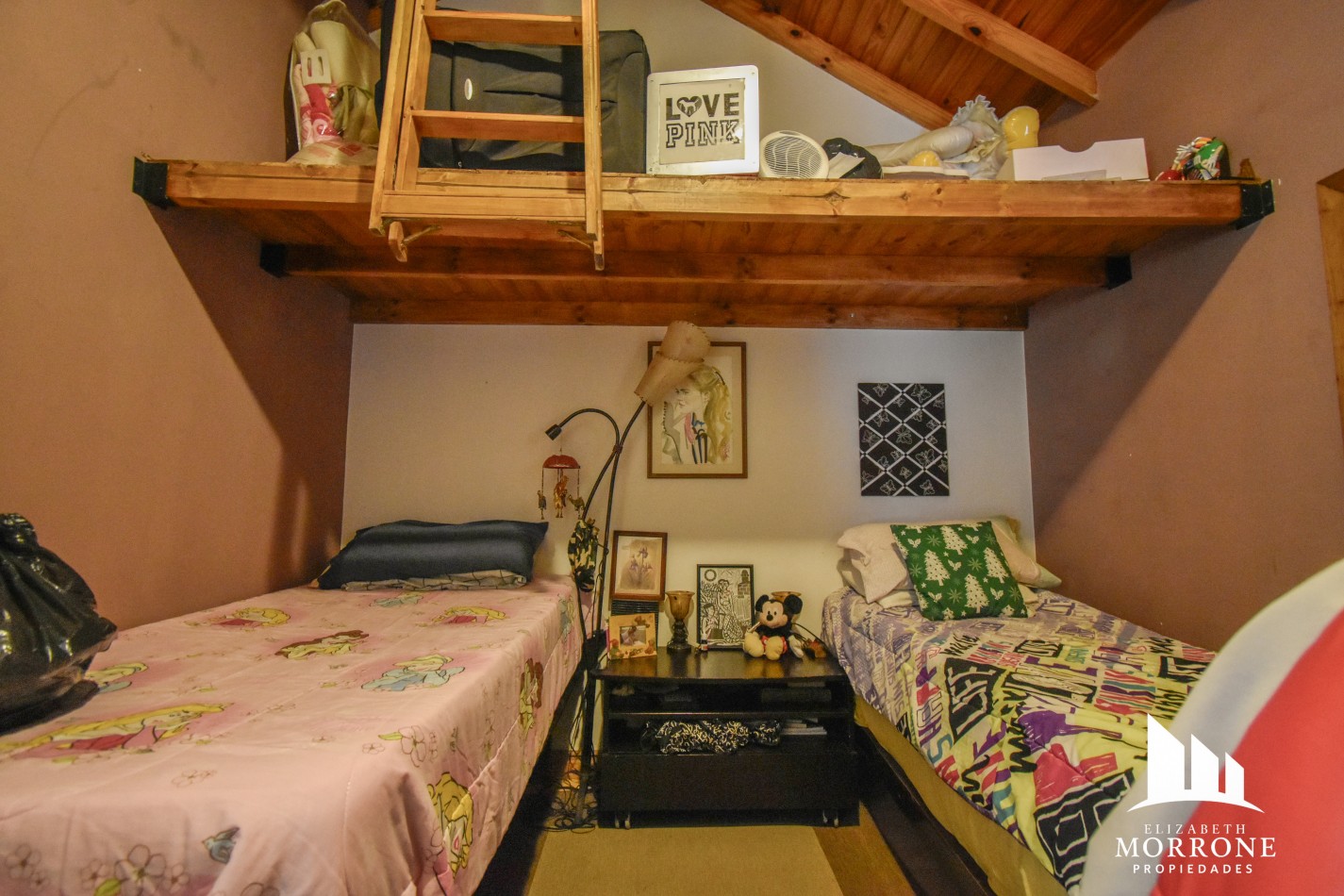 ALQUILER IMPONENTE CASA SEMIAMOBLADA 3 DORMITORIOS, QUINCHO, JACUZZI, COUNTRY EL RODAL -ESTEBAN ECHEVERRIA-