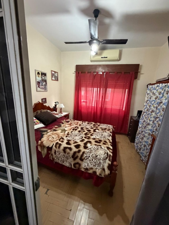 VENTA IDEAL 2 FAMILIAS CASA CON DEPARTAMENTO 2 AMBIENTES, QUINCHO Y AMPLIO PARQUE, FERRE 126 -JOSE MARMOL-