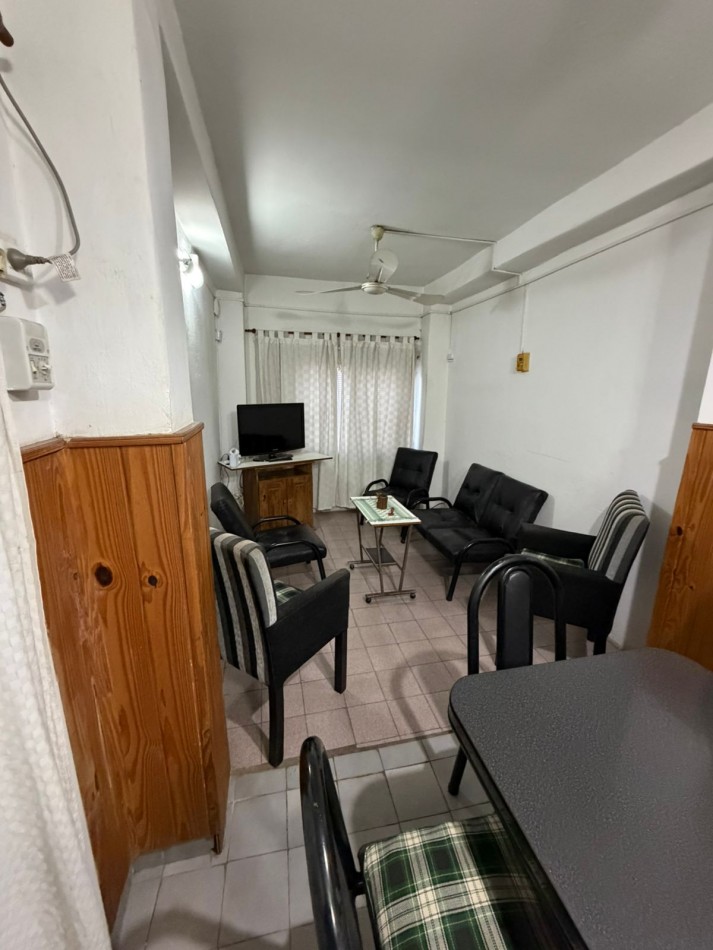ALQUILER PH DOS AMBIENTES MAS HABITACION AUXILIAR AMOBLADO ZEBALLOS 895 TEMPERLEY