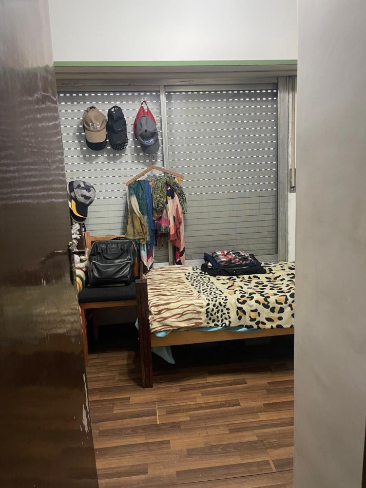 VENTA IMPORTANTE CHALET 3 AMBIENTES CON QUINCHO Y GRAN LOTE - URIARTE 1256 REMEDIOS DE ESCALADA-