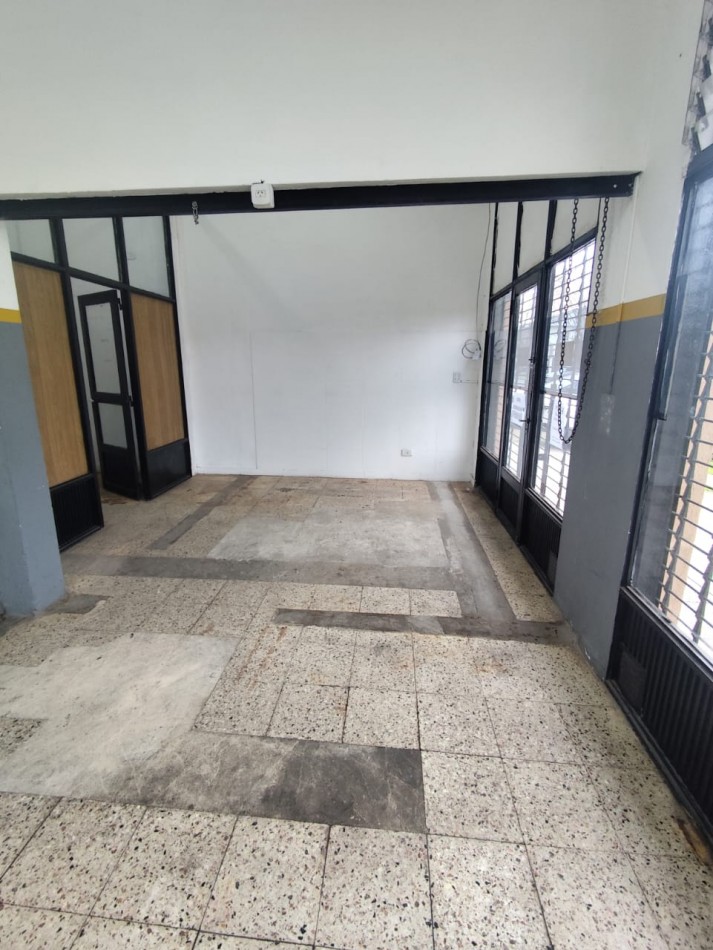 ALQUILER LOCAL COMERCIAL EXCELENTE ESTADO Y UBICACION SAN CRISTOBAL 1298 TEMPERLEY