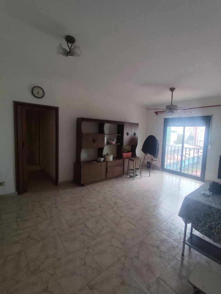 ALQUILER 4 AMBIENTES SUPER AMPLIO EN COMPLEJO HABITACIONAL WILDE -LAS FLORES 1600 WILDE-