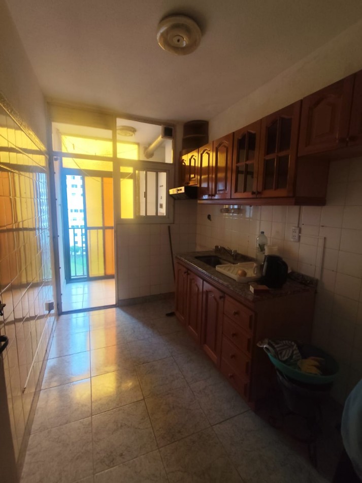 ALQUILER 4 AMBIENTES SUPER AMPLIO EN COMPLEJO HABITACIONAL WILDE -LAS FLORES 1600 WILDE-