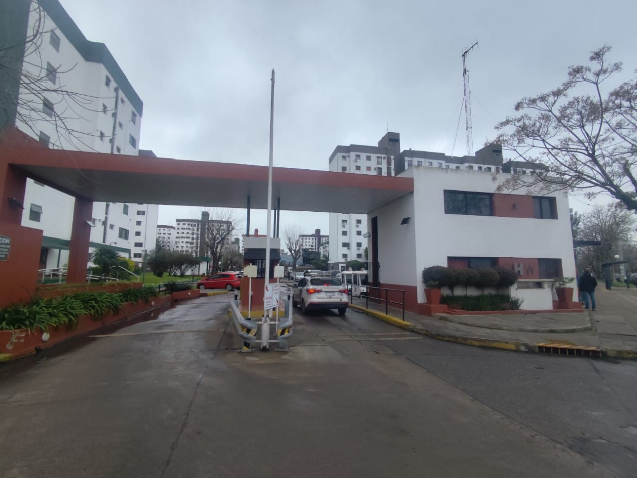 ALQUILER 4 AMBIENTES SUPER AMPLIO EN COMPLEJO HABITACIONAL WILDE -LAS FLORES 1600 WILDE-