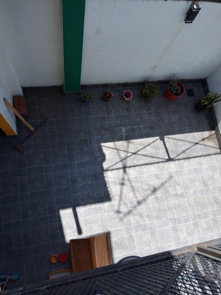 -RESERVADO- ALQUILER PH 3 AMBIENTES C/PATIO S/EXPENSAS - FLORENCIO VARELA 829 GERLI-