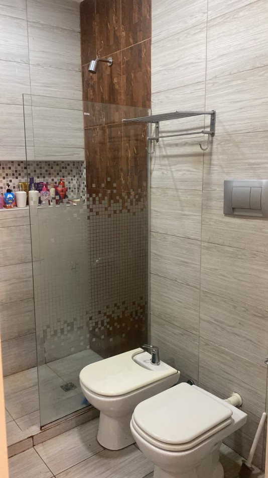 -RESERVADO- ALQUILER PH 3 AMBIENTES C/PATIO S/EXPENSAS - FLORENCIO VARELA 829 GERLI-