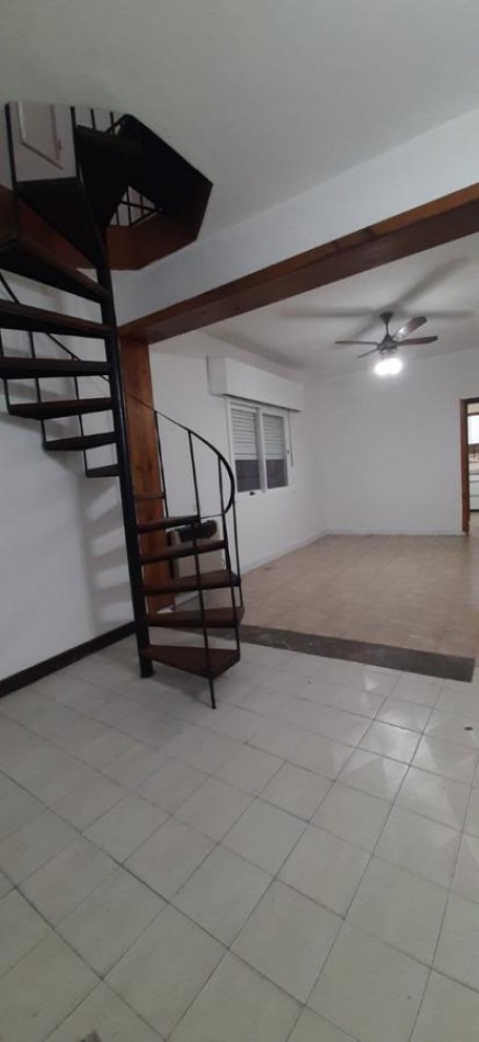 ALQUILER PH 3 AMBIENTES, A 5 CUADRAS DE AV EVA PERON, JOSE MARMOL 670 -TEMPERLEY-