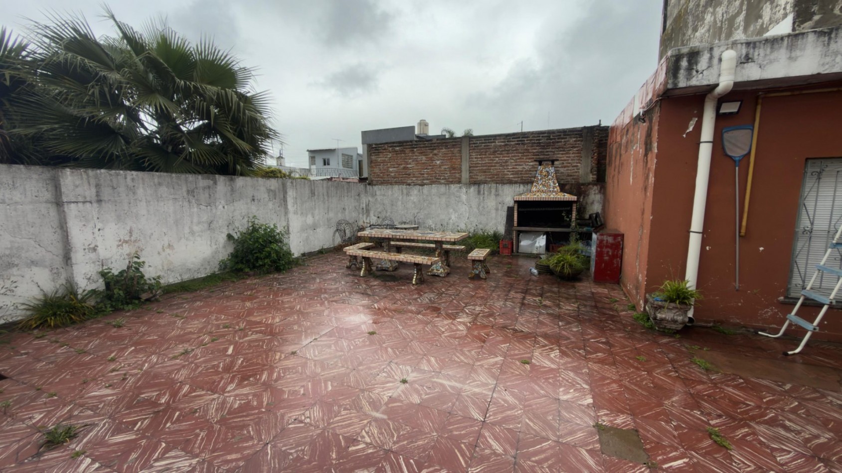 ALQUILER IMPORTANTE LOCAL ZONA COMERCIAL -SALTA 239 TEMPERLEY-