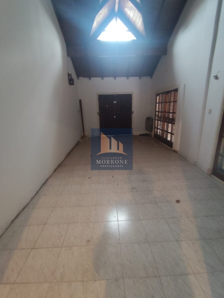 VENTA HERMOSA CASA TRES AMBIENTES EXCELNTE UBICACION CON MUCHO POTENCIAL ESTEVEZ CORREA 1002 TEMPERLEY 
