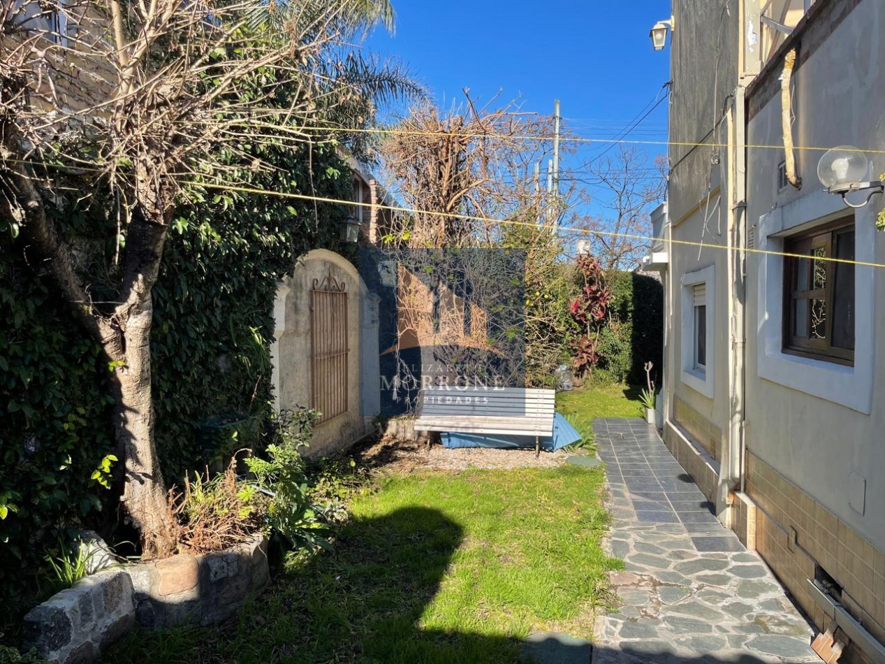 VENTA PH APTO CREDITO 3 DORMITORIOS, QUINCHO Y JARDIN AL FRENTE, ROSALES 3095 -JOSE MARMOL-