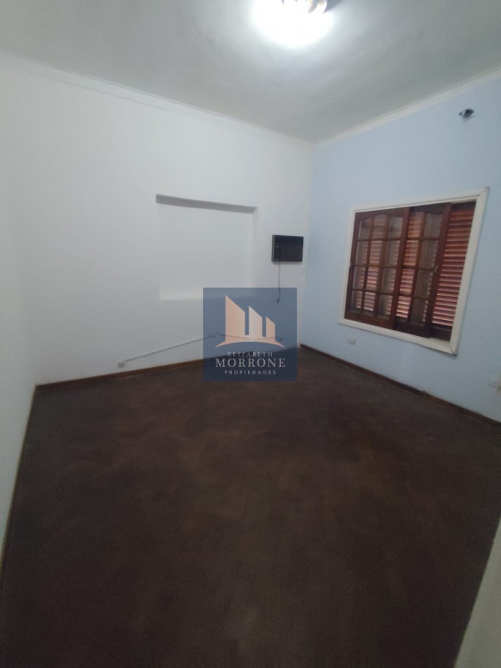 VENTA HERMOSA CASA TRES AMBIENTES EXCELNTE UBICACION CON MUCHO POTENCIAL ESTEVEZ CORREA 1002 TEMPERLEY 