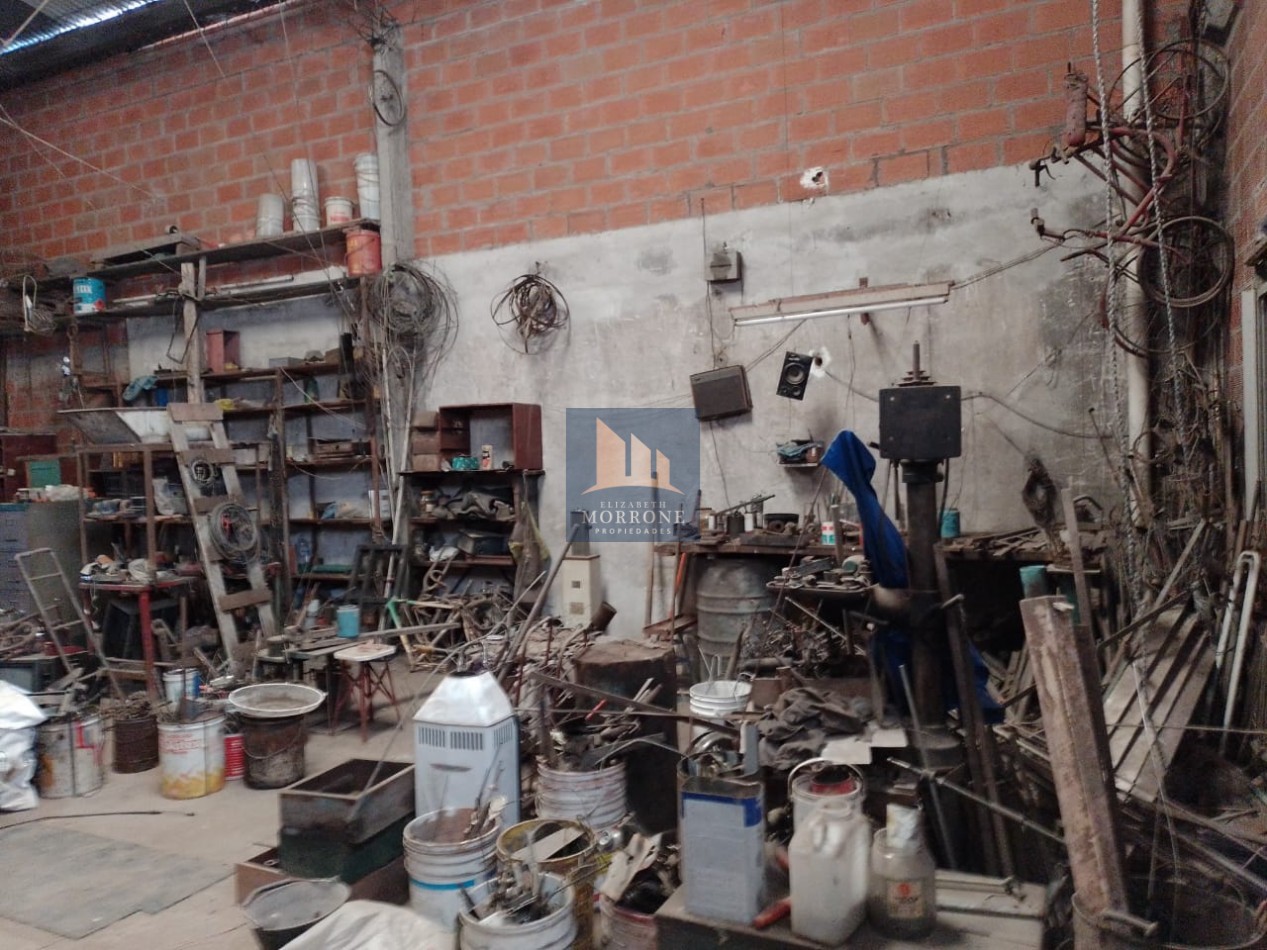 VENTA GALPON 130 MT2 CON FONDO LIBRE Y OFICINA, RIO NEGRO 1500 -SAN JOSE-