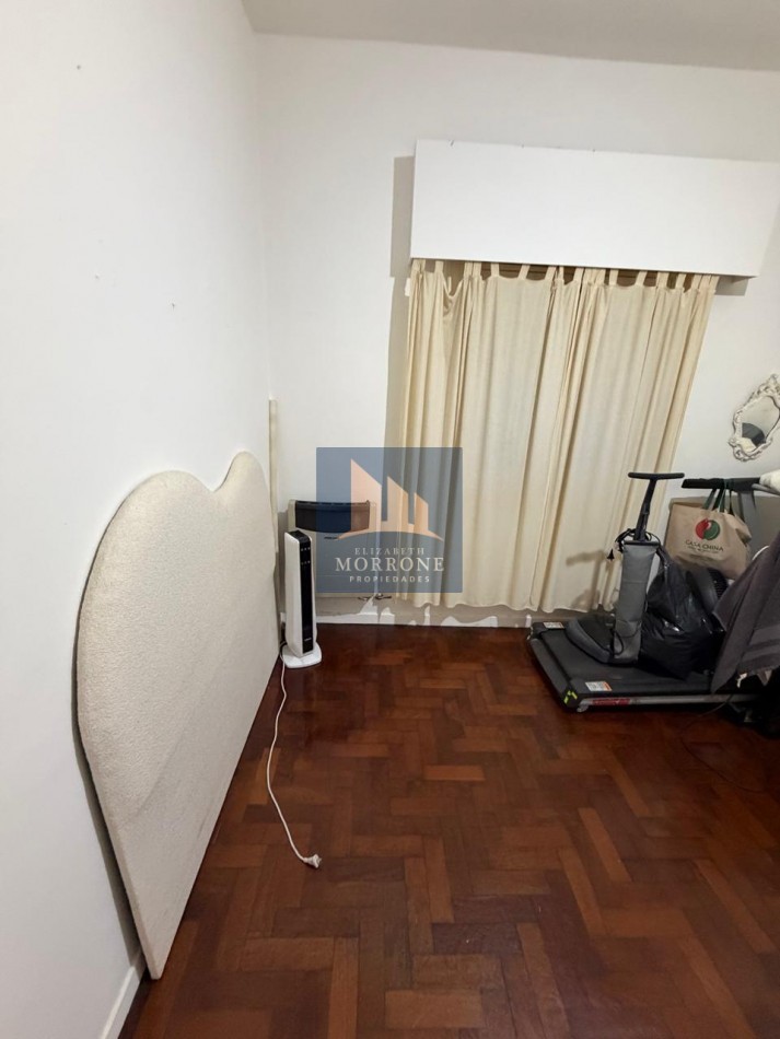 VENTA HERMOSA CASA PLANTA BAJA, EXCELENTE ESTADO TRES AMBIENTES, PARQUE Y PILETA -ZEBALLOS 655 TEMPERLEY-