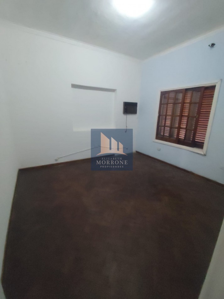 VENTA HERMOSA CASA TRES AMBIENTES EXCELNTE UBICACION CON MUCHO POTENCIAL ESTEVEZ CORREA 1002 TEMPERLEY 