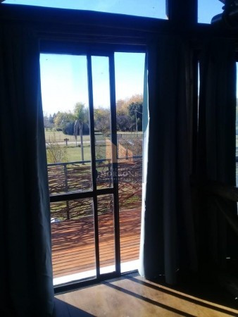 HERMOSA CASA QUINTA EN VENTA CERCA DEL RIO DE LA PLATA, ACEPTA PERMUTA, AV SAN MARTIN 100 -PUNTA INDIO-