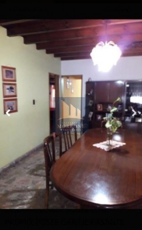 CASA EN VENTA, 2 GARAGE Y 2 HABITACIONES, 20 DE SEPTIEMBRE -JOSE MARMOL-