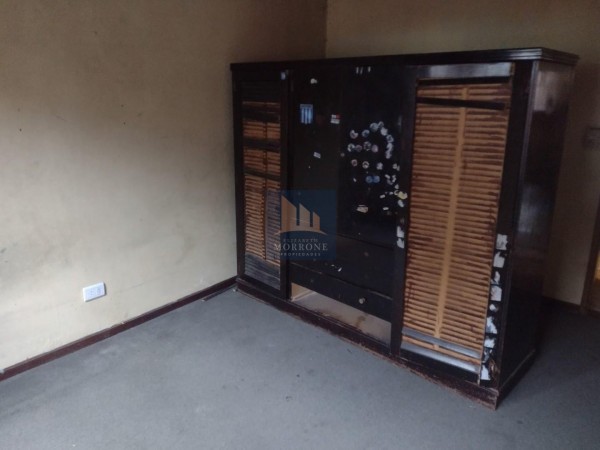 CASA EN VENTA, 2 GARAGE Y 2 HABITACIONES, 20 DE SEPTIEMBRE -JOSE MARMOL-