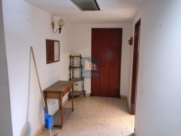 BUEN DEPARTAMENTO EN VENTA, 2 DORMITORIOS, FLORENTINO AMEGHINO 100 -MONTE GRANDE-