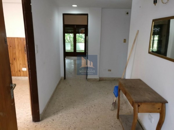 BUEN DEPARTAMENTO EN VENTA, 2 DORMITORIOS, FLORENTINO AMEGHINO 100 -MONTE GRANDE-