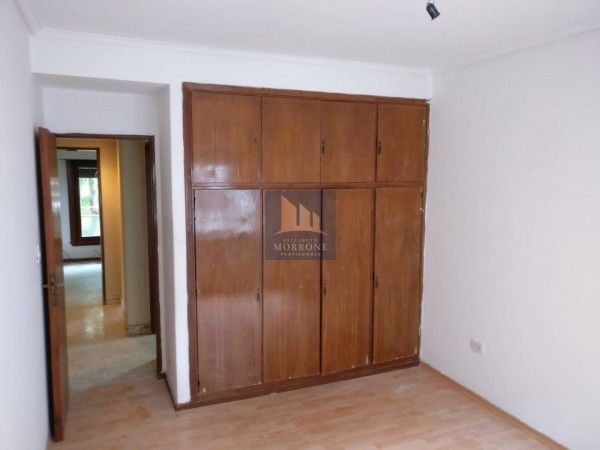 BUEN DEPARTAMENTO EN VENTA, 2 DORMITORIOS, FLORENTINO AMEGHINO 100 -MONTE GRANDE-