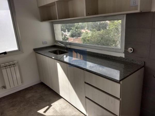 HERMOSO DEPARTAMENTO EN VENTA CON TERRAZA PROPIA Y JACUZZI 3 AMBIENTES CON COCHERA -HERMINIO CONSTANZO 200 -MONTE GRANDE-