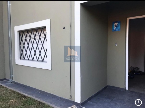 MUY LINDA CASA EN VENTA APTA CREDITO, 2 DORMITORIOS ACEPTA VEHICULO ALTA GAMA EN FORMA DE PAGO, GRAL JOSE MADARIAGA 900  APTA CREDITO -LUIS GUILLON-