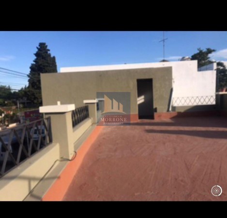 MUY LINDA CASA EN VENTA APTA CREDITO, 2 DORMITORIOS ACEPTA VEHICULO ALTA GAMA EN FORMA DE PAGO, GRAL JOSE MADARIAGA 900  APTA CREDITO -LUIS GUILLON-