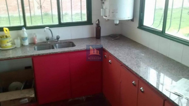HERMOSA Y AMPLIA CASA QUINTA EN VENTA, 98 1100 -NECOCHEA-