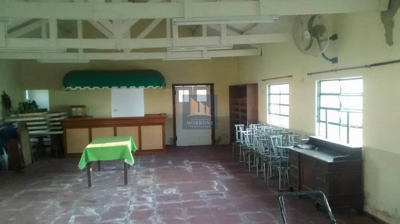 HERMOSA Y AMPLIA CASA QUINTA EN VENTA, 98 1100 -NECOCHEA-